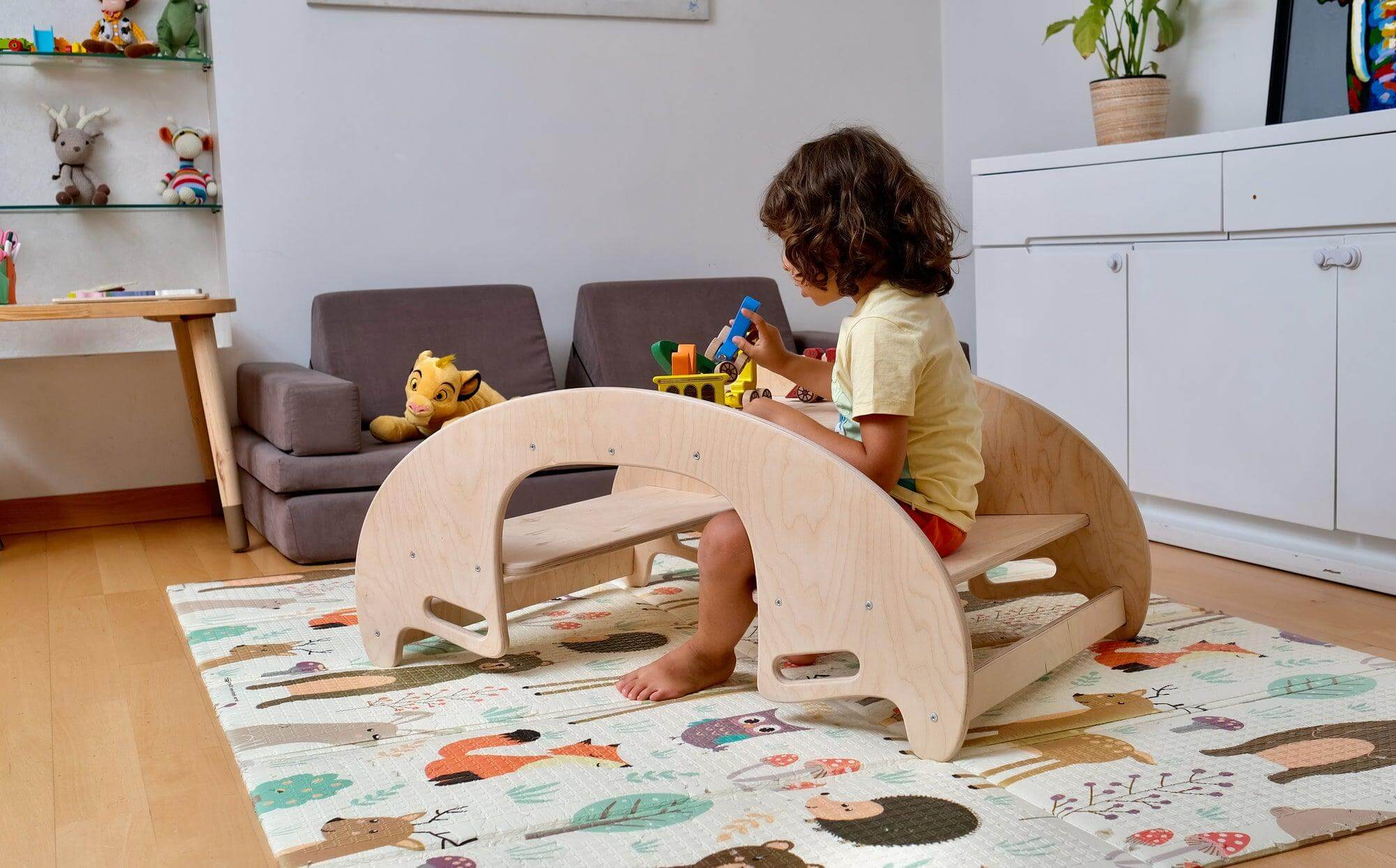 2-in-1 Montessori Wooden Seesaw Table Set